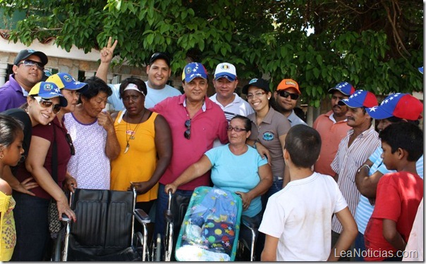 Entrega Asistencias Sociales en Antolín (3)