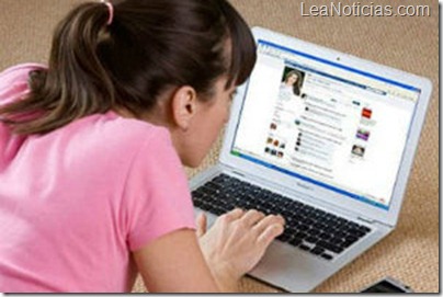 checando-facebook-070212